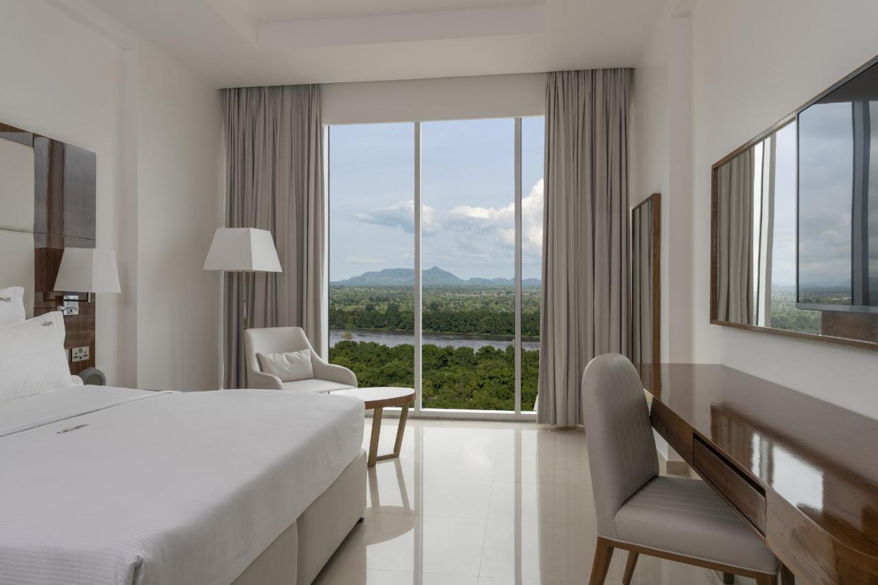 Pyramid Continental Hotel Juba Eksteriør bilde