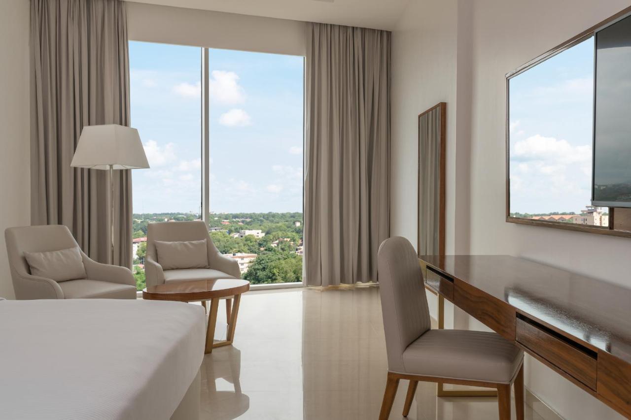 Pyramid Continental Hotel Juba Eksteriør bilde